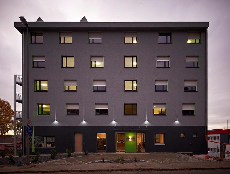 a2 HOTELS Plochingen Exterior foto